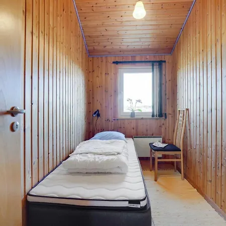 Mano - 200m From The Sea In Nw Jutland By Interhome Semesterbostad