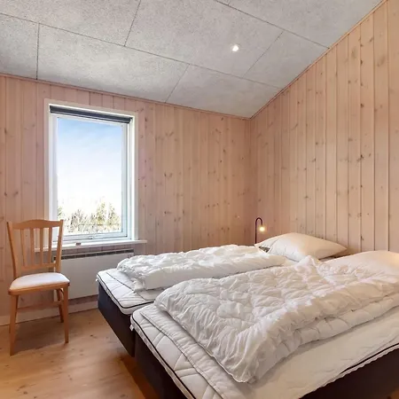 Ferienhaus Mano - 200m From The Sea By Interhome *